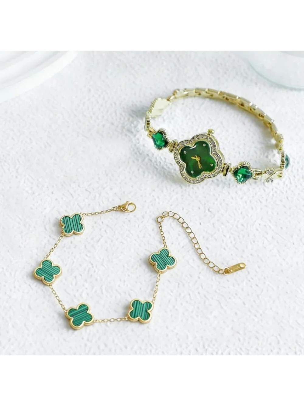 Women's Green Gold Lucky Clover Flower Design Four Leaf Bracelet Set Wrist Watch